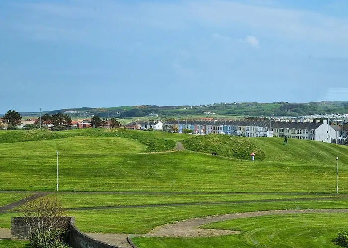 5 Dunluce Park - Portrush By The Sea