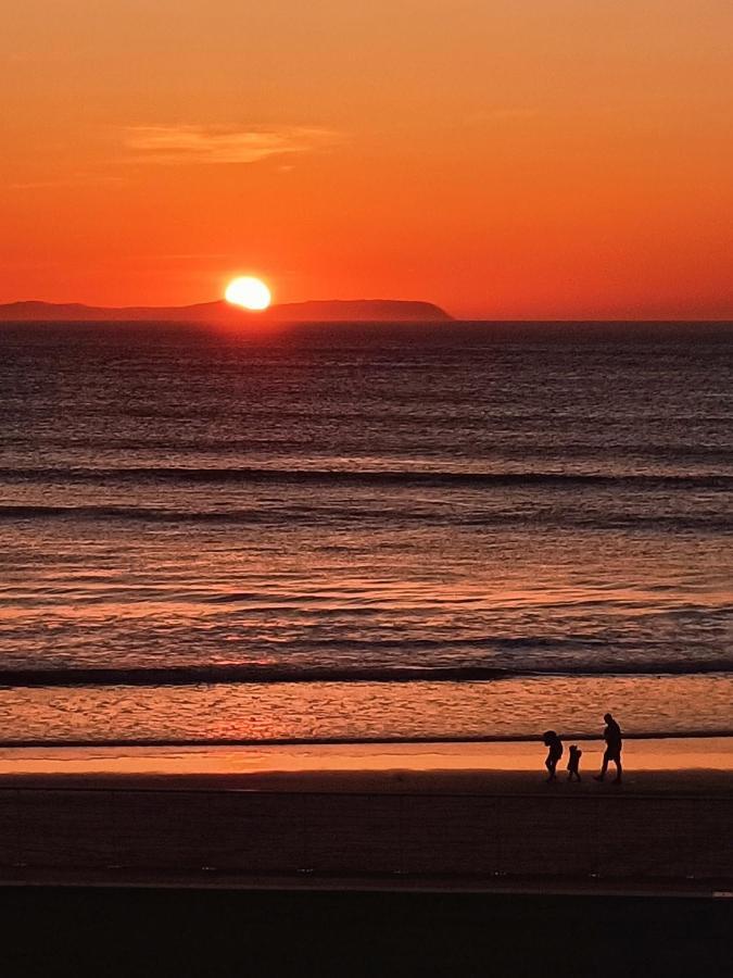 5 Dunluce Park - By The Sea *