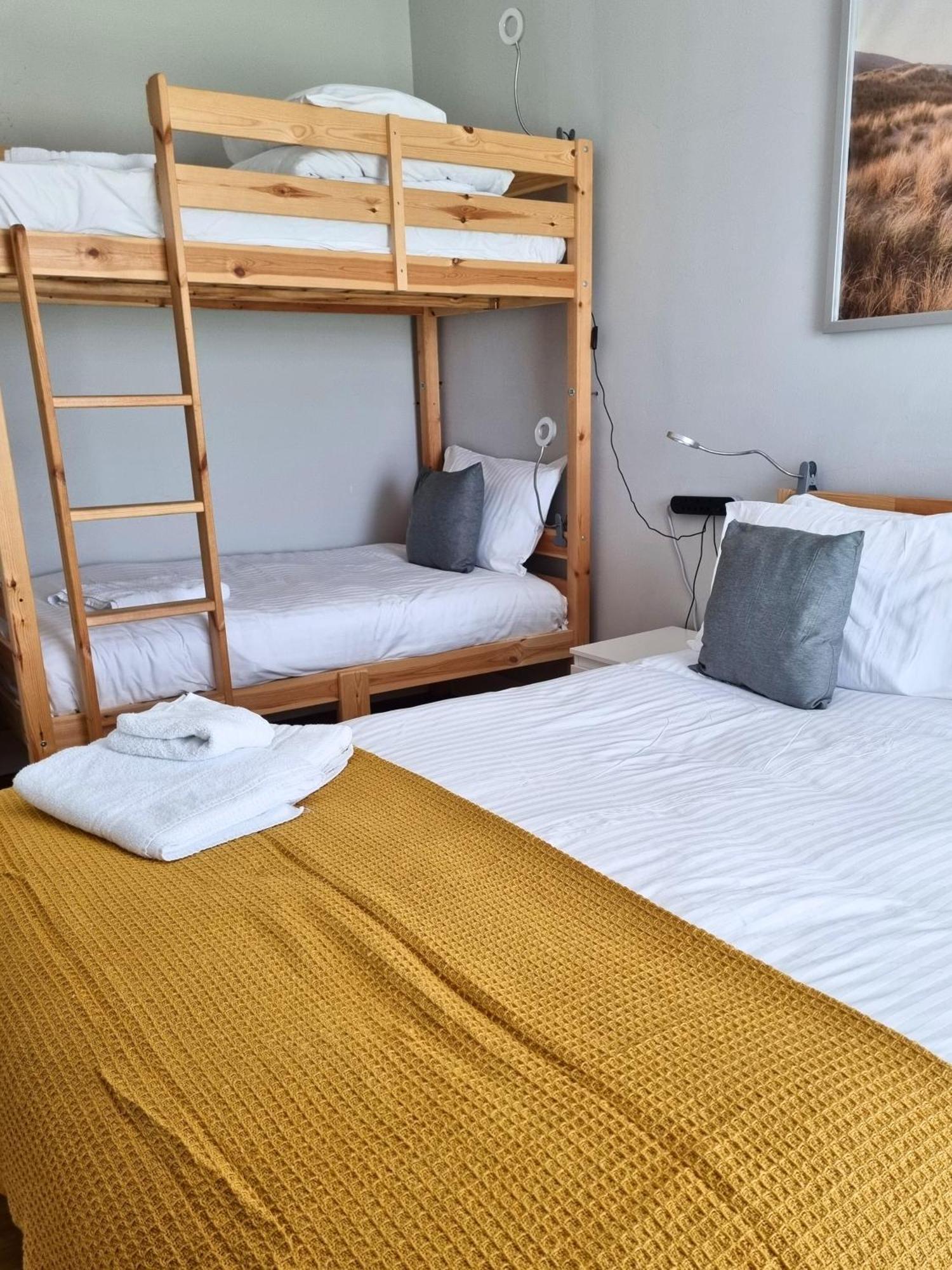 5 Dunluce Park - By The Sea Apartment